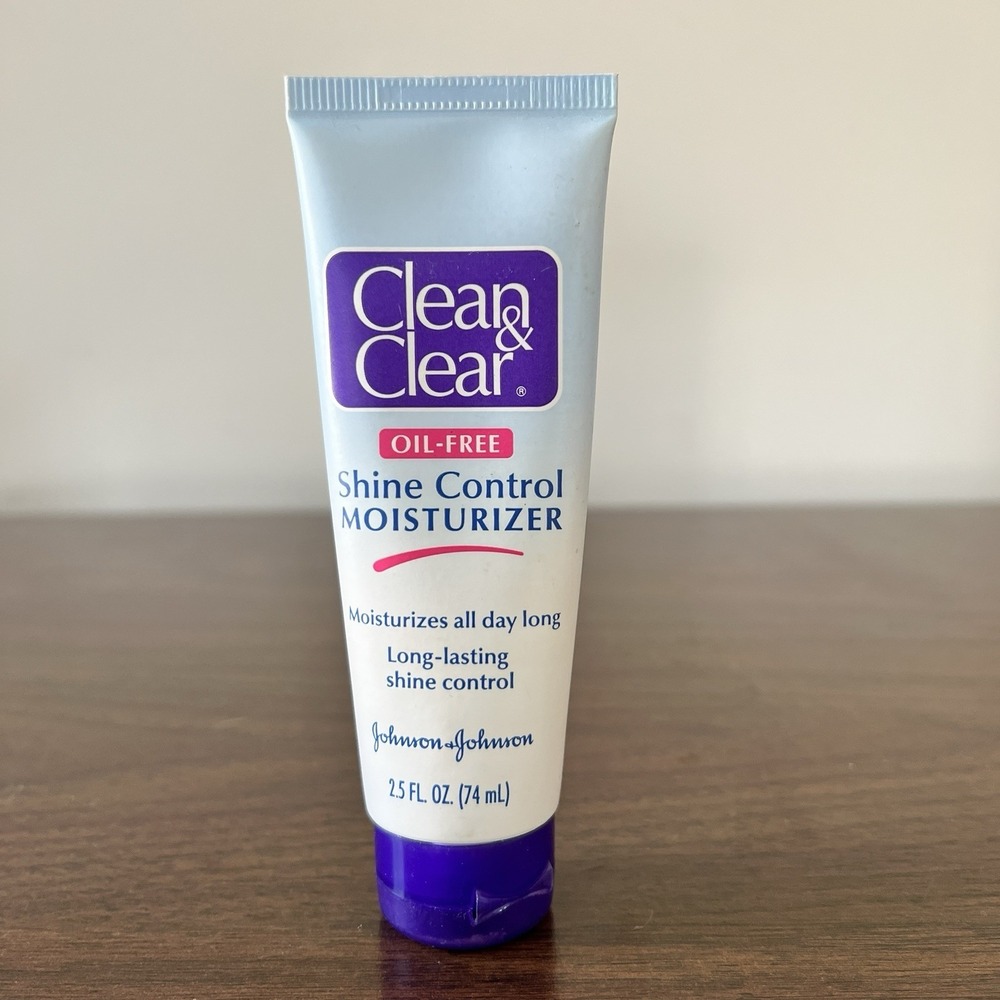 Clean & Clear Shine Control Moisturizer Oil-Free 2.5‎ oz Discontinued